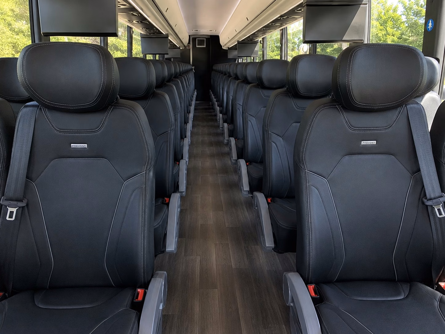 guest shuttle services between miami gardens hotels and wedding venues