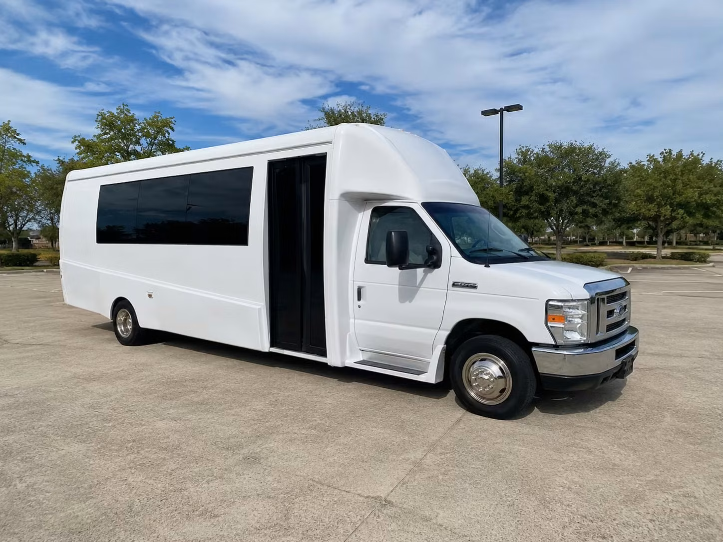 miami gardens party buses that make your prom night unforgettable
