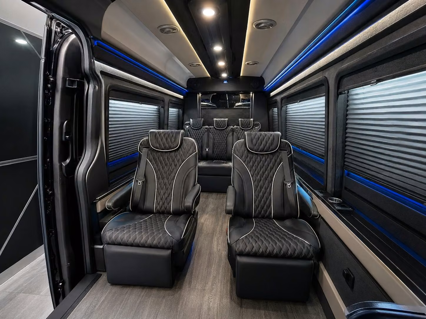 miami gardens sports teams and fan groups need airport transfers too