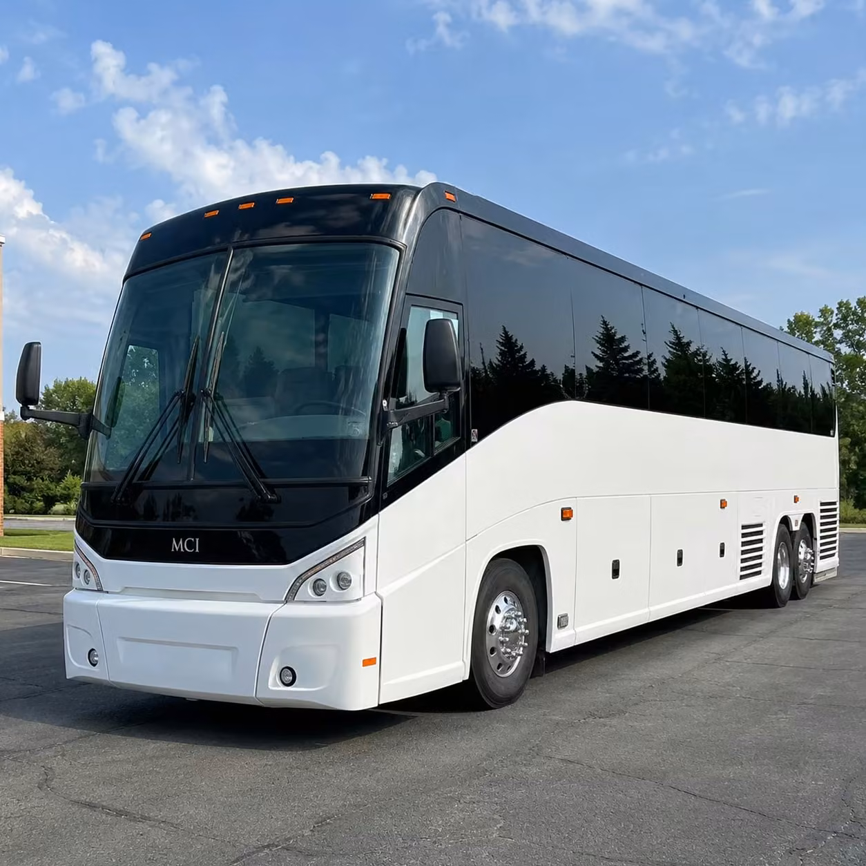 multi day bus rentals out of miami gardens for reunions retreats and school trips